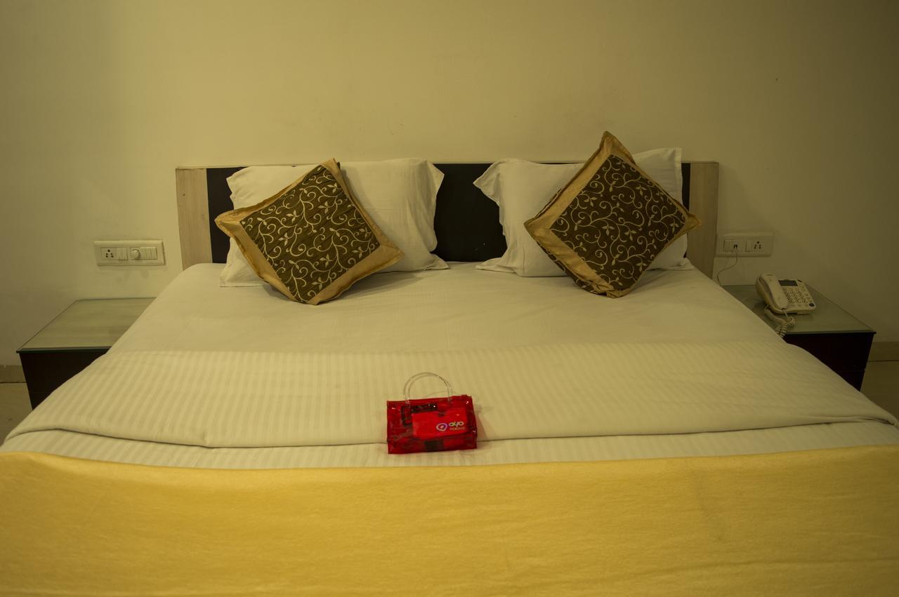 Oyo 751 Hotel Shree Palace Bhopal Exterior photo